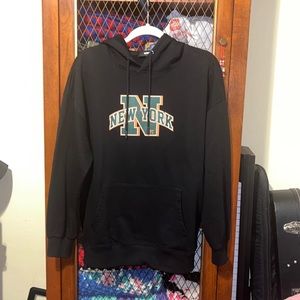 New York sweatshirt